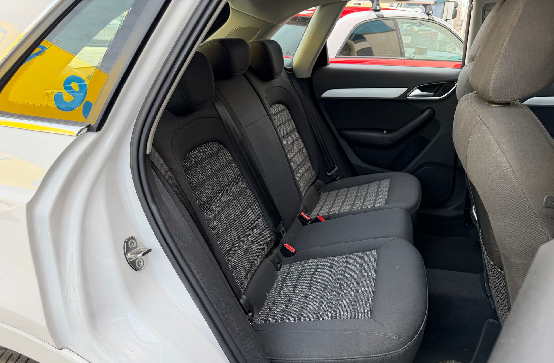Audi Q3 sport edition 1.4 TFSI CoD S tronic - foto 17