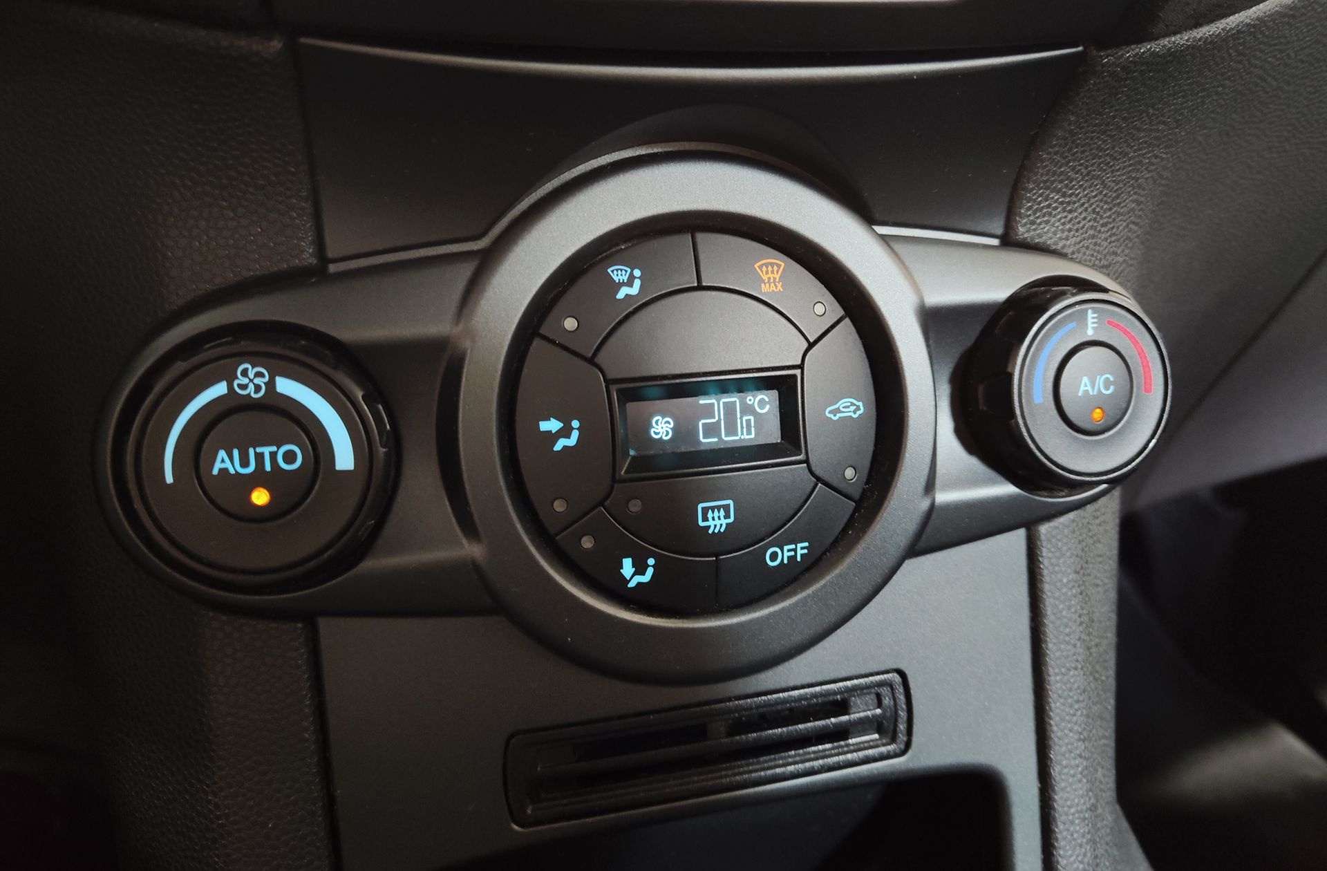 Ford Fiesta 1.0 EcoBoost Trend - foto 23