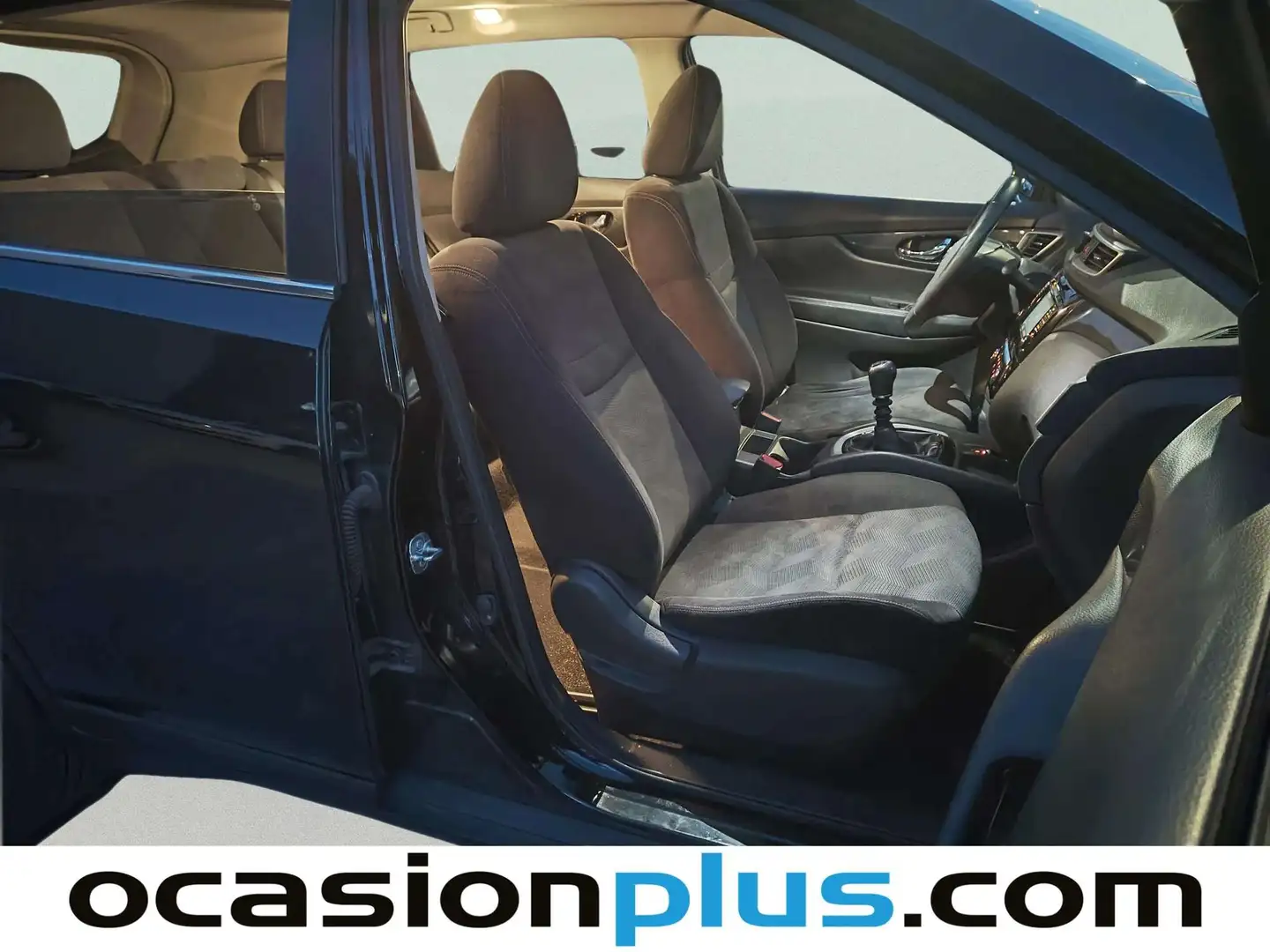 Foto Nissan X-TRAIL Nissan X-Trail 1.6 dCi Tekna 4x2 (130 CV)