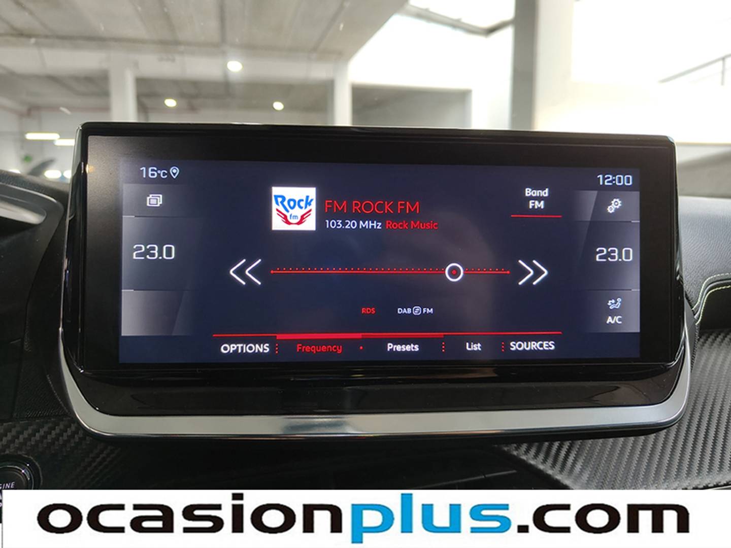 Foto Peugeot 2008 Peugeot 2008 BlueHDi 130 S&S GT EAT8 (130 CV)