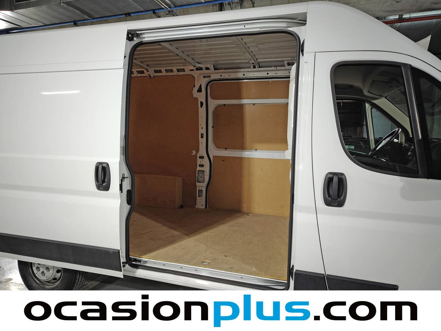 Foto Citroën Jumper Citroën Jumper Furgon BlueHDi 140 33 L2H2 (140 CV) siete plazas