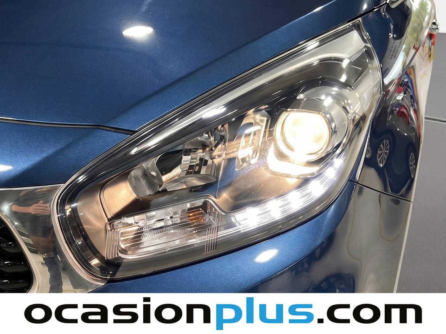 Accesorios del KIA Carens KIA Carens 1.6 GDi Drive (135 CV)