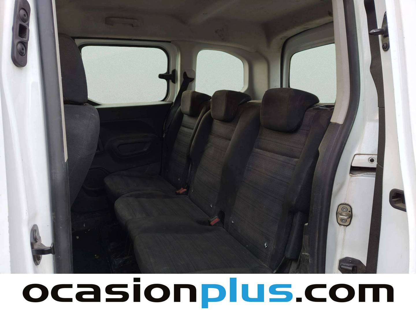 Foto asientos traseros Opel Combo Life Opel Combo Life 1.5 TD S&S Edition Plus L (102 CV)