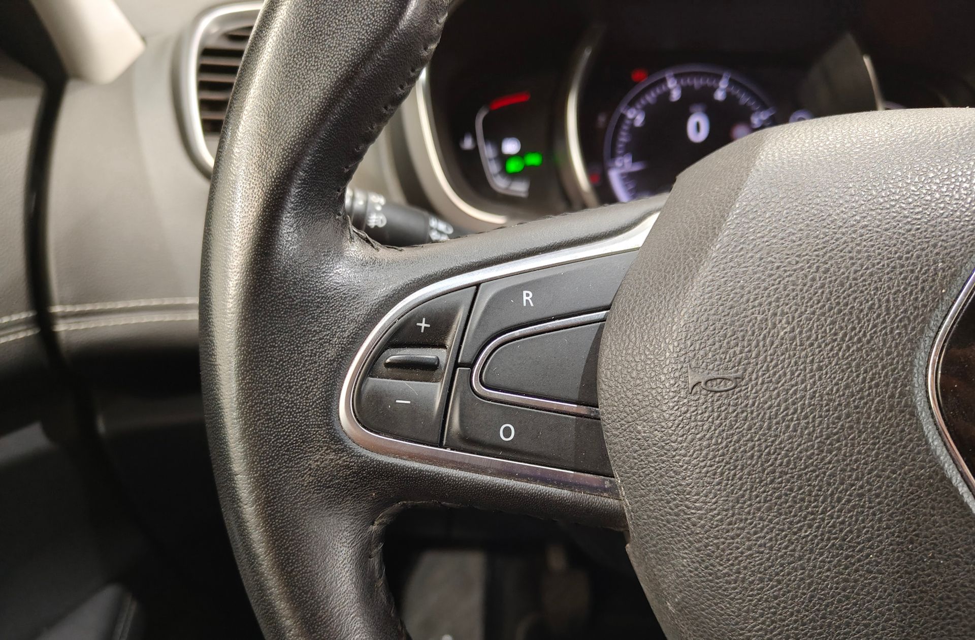 Renault Grand Scénic Zen TCe 7 plazas - foto 28