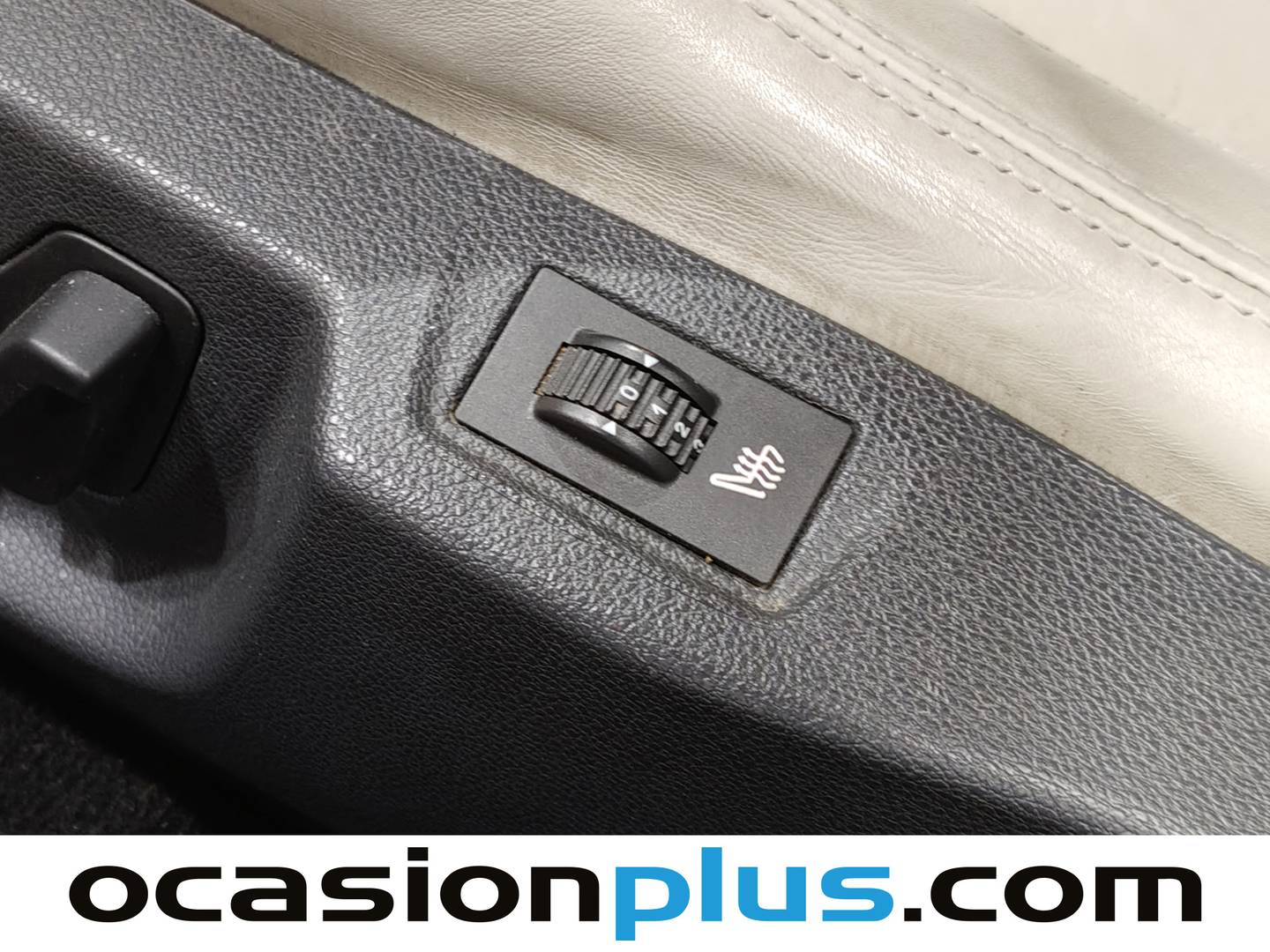 Extras y acabados del Peugeot RCZ Peugeot RCZ 1.6 THP (156 CV)