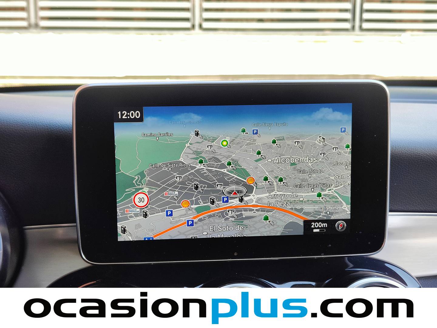 Equipamiento del Mercedes Clase GLC Mercedes-Benz GLC 250 4MATIC  (211 CV)