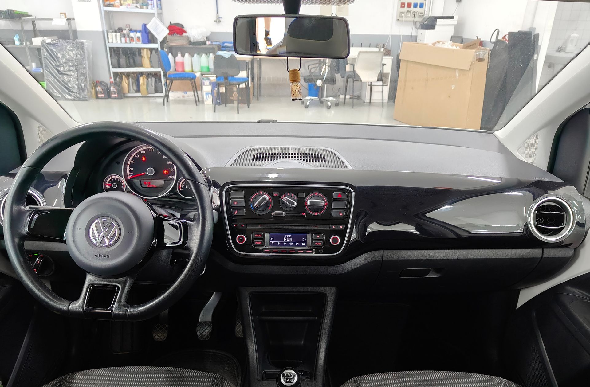 Volkswagen up! High up! 1.0 - foto 6