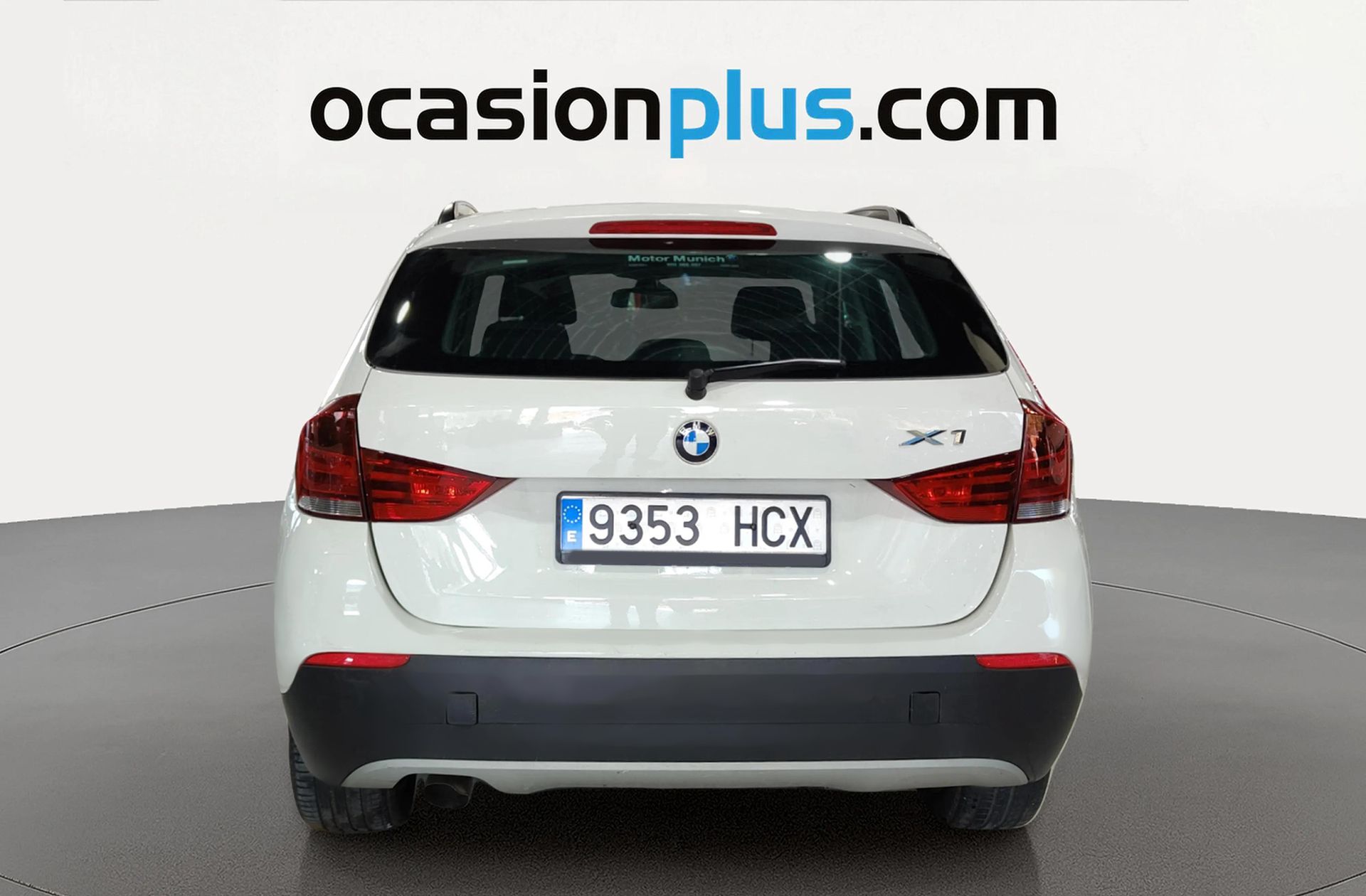 BMW X1 sDrive18d - foto 11