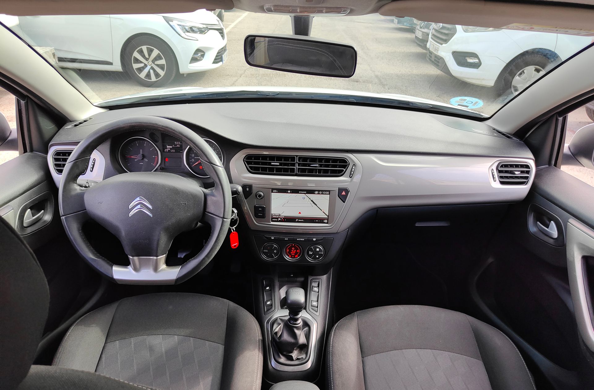 Citroën C-Elysée BlueHDi 100 Shine - foto 6