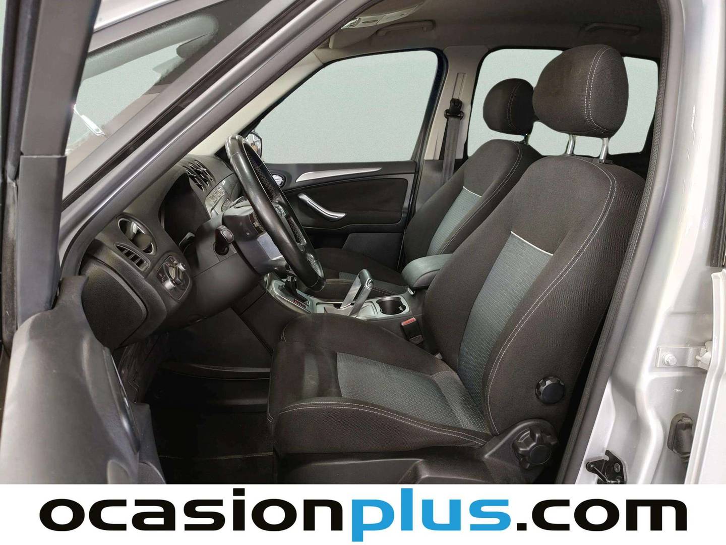 Foto asientos delanteros Ford S-MAX Ford S-Max 2.0 TDCI Trend Powershift (140 CV)