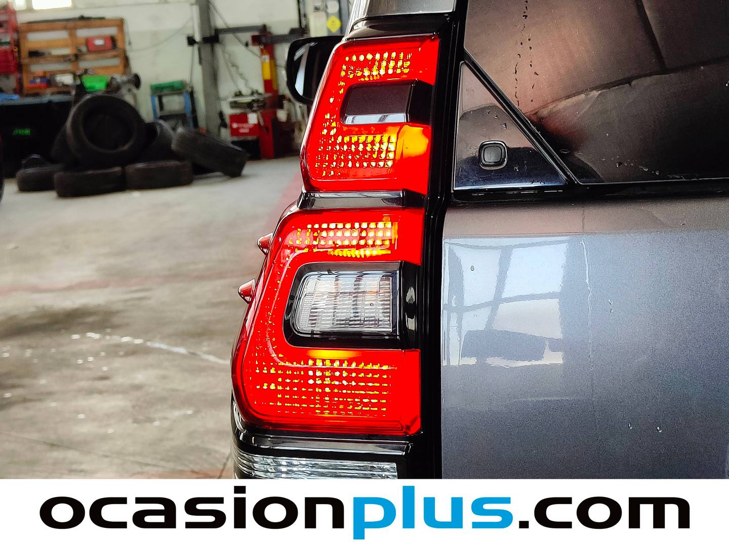 Paquetes del Toyota Land Cruiser Toyota Land Cruiser 2.8 D-4D VXL Aut. (177 CV) 7 Plazas