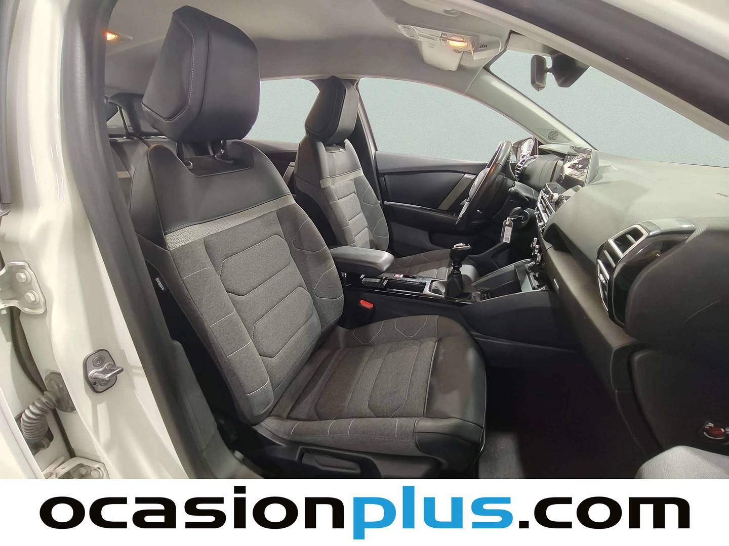 Foto Citroën C4 Citroen C4 PureTech 130 S&S 6v Feel Pack (130 CV)