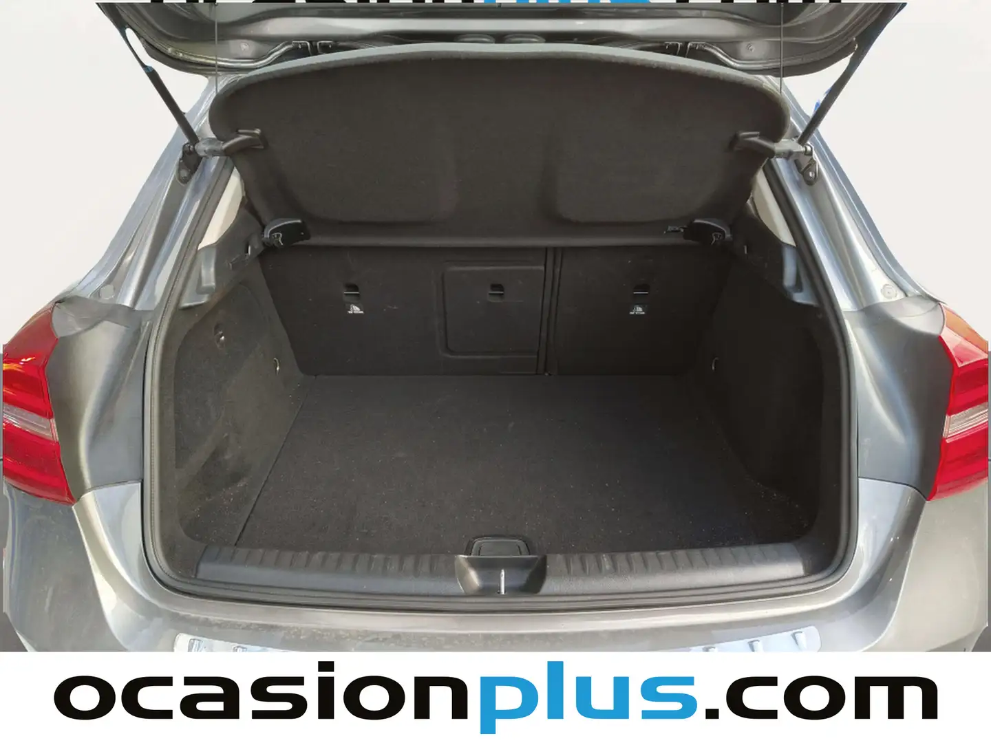 Foto Mercedes GLA Mercedes-Benz GLA GLA 200 d Urban (136 CV)