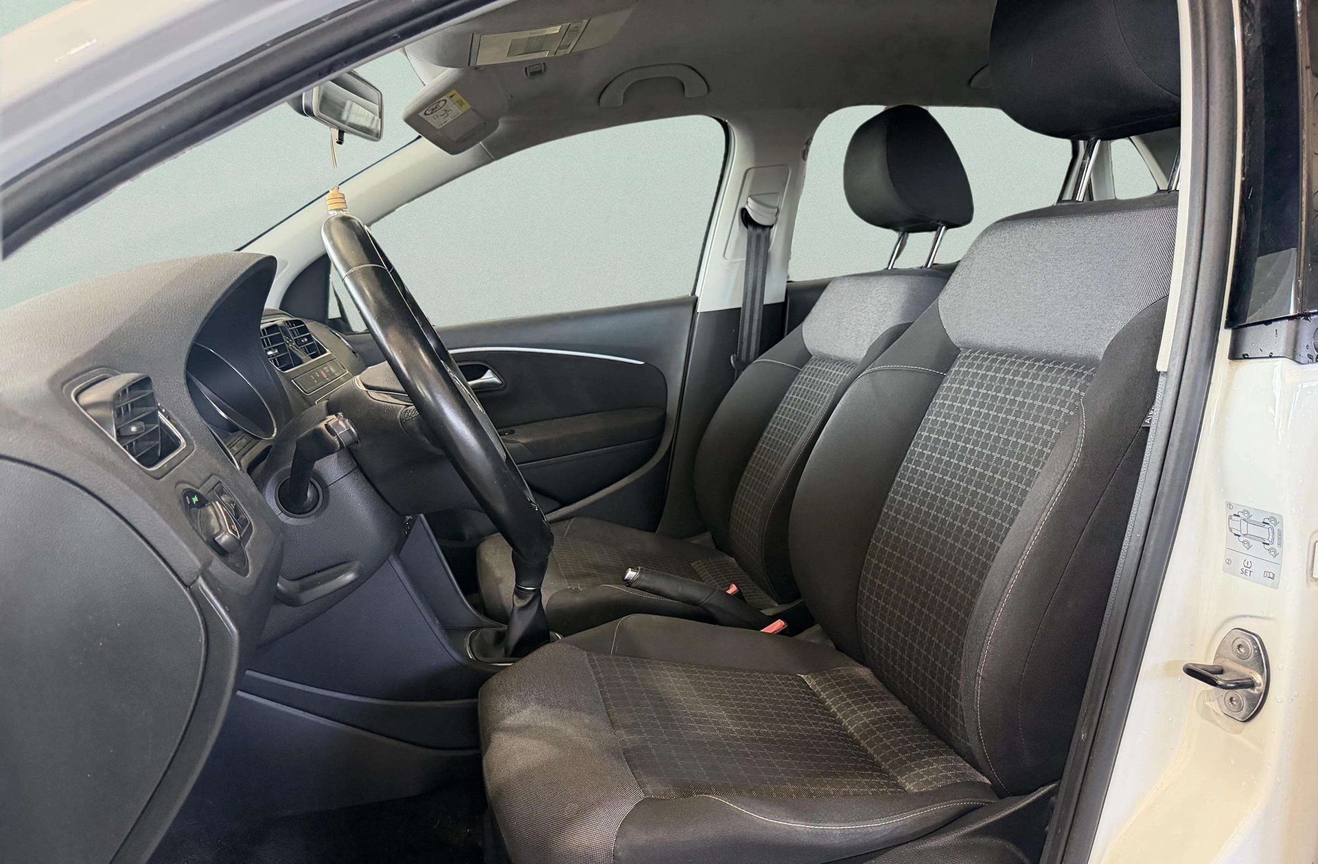 Volkswagen Polo Advance 1.2 TSI BMT - foto 10