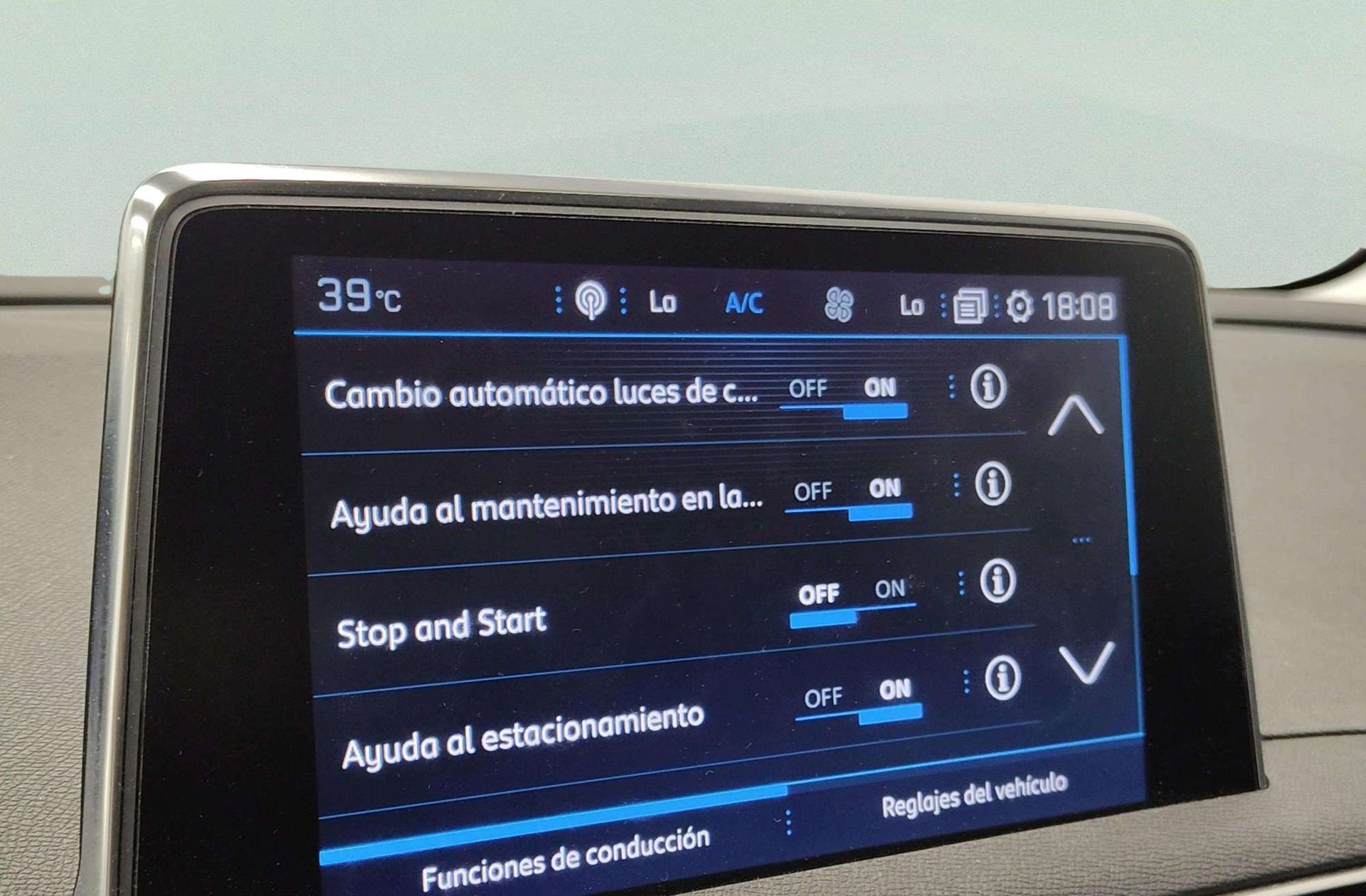 Peugeot 3008 PureTech 130 Allure EAT8 - foto 12