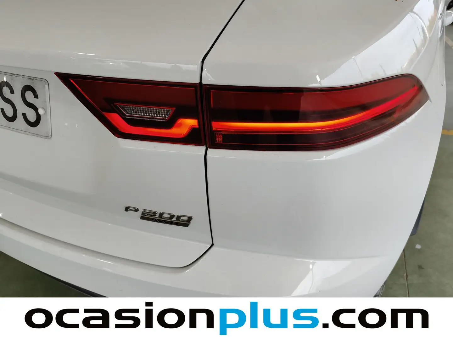 Foto Jaguar E-Pace Jaguar E-PACE 2.0P 4WD Auto (200 CV)