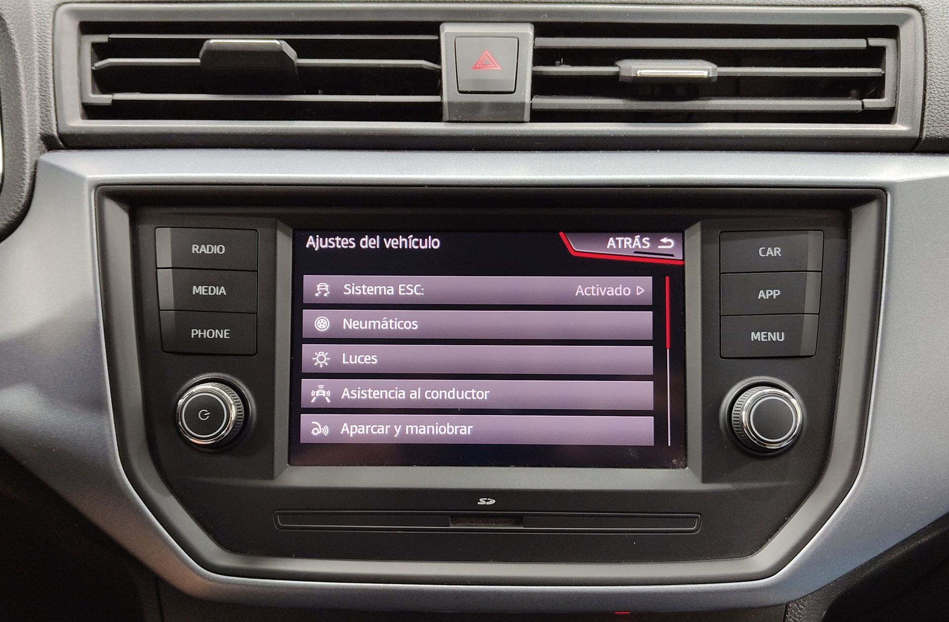 SEAT Arona 1.6 TDI Ecomotive Style - foto 8