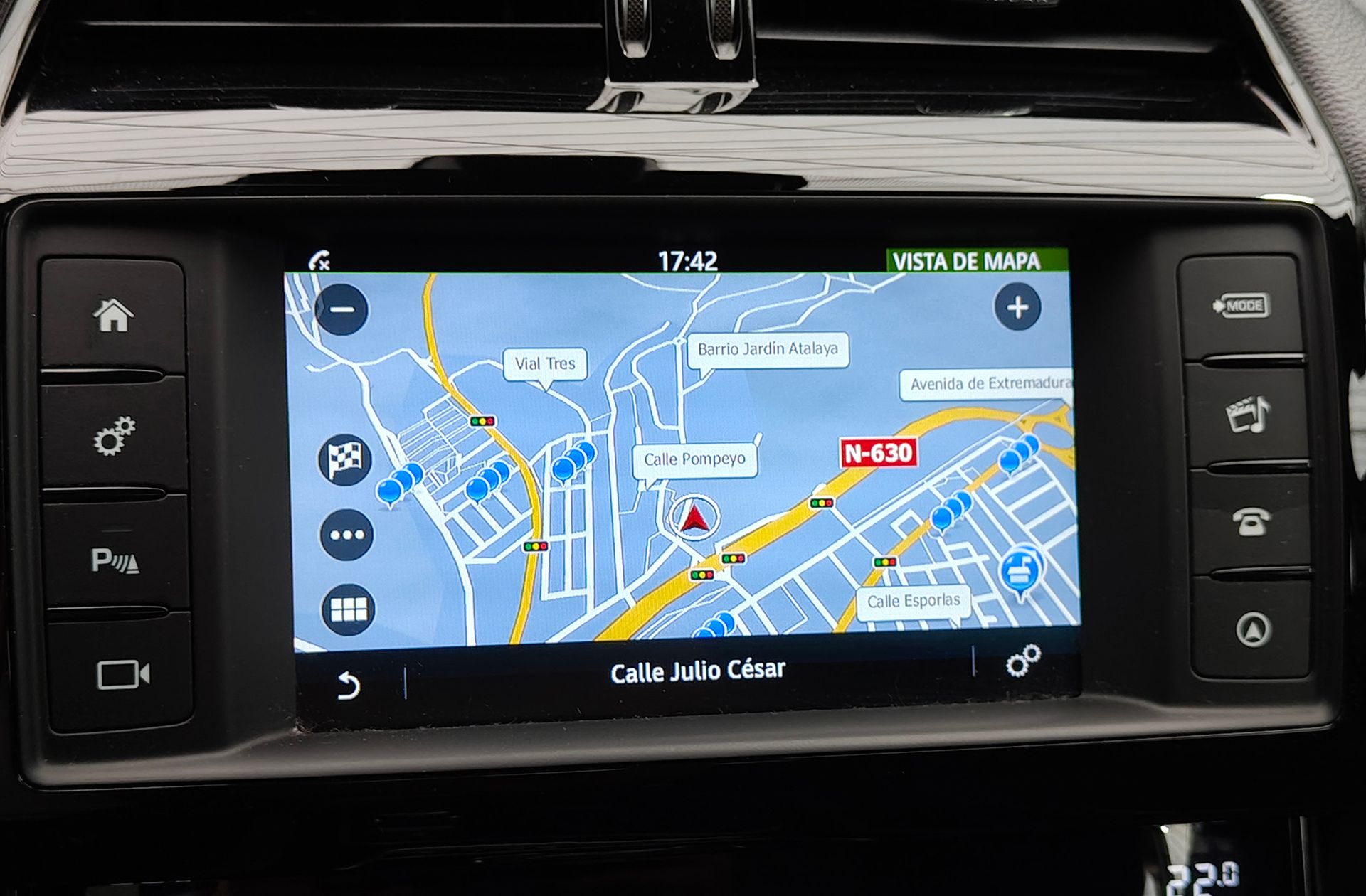 Jaguar XE 2.0 Diesel XE-Pure RWD - foto 7
