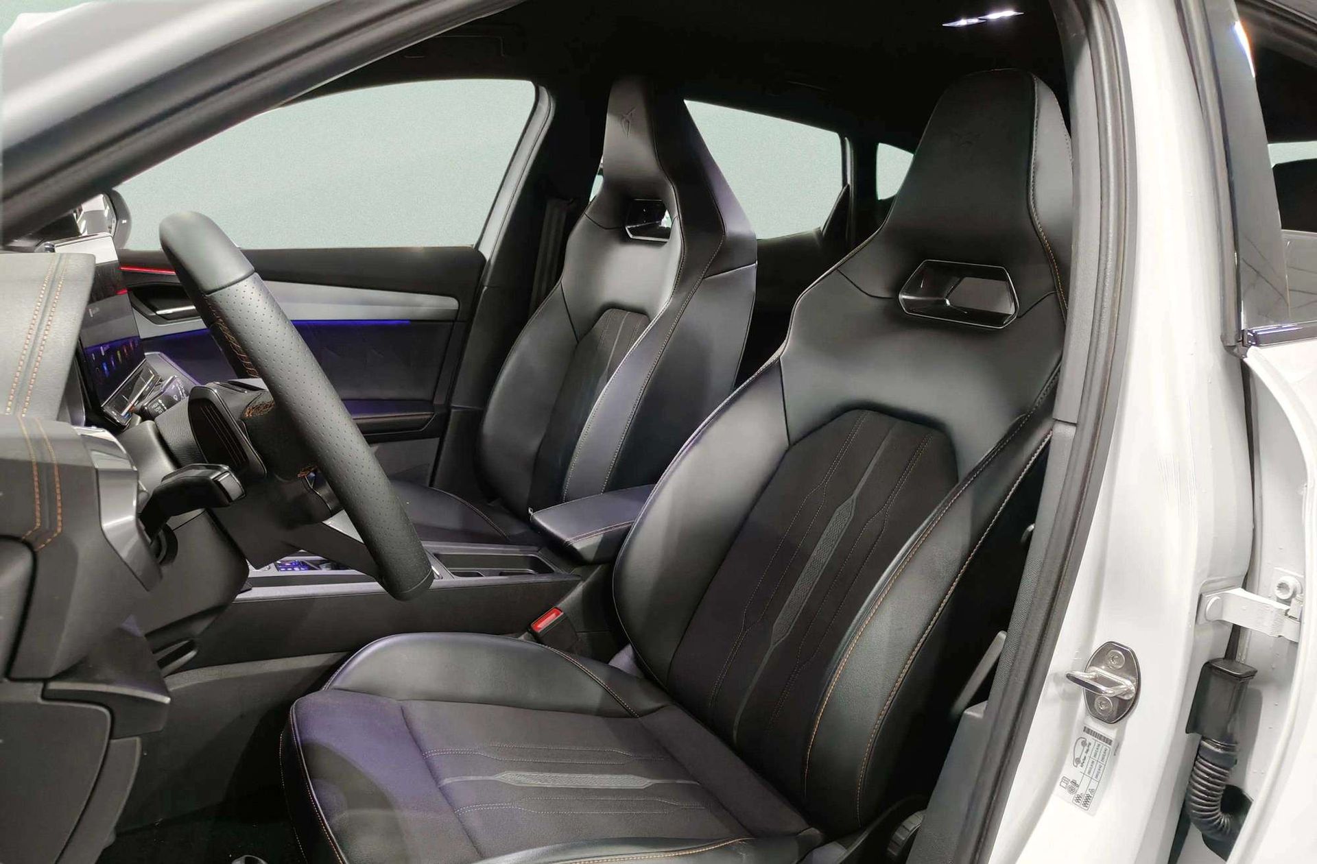 Cupra Formentor 1.4 e-Hybrid VZ DSG - foto 13