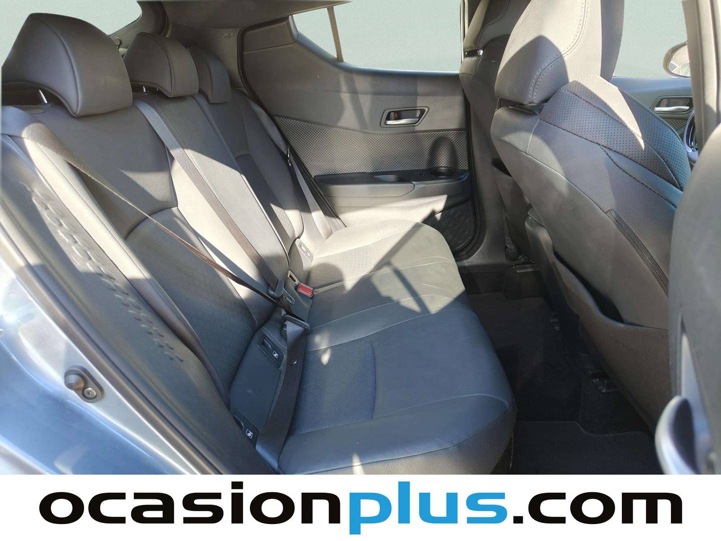 Toyota C-HR Toyota C-HR 180H Advance Luxury (184 CV) automático