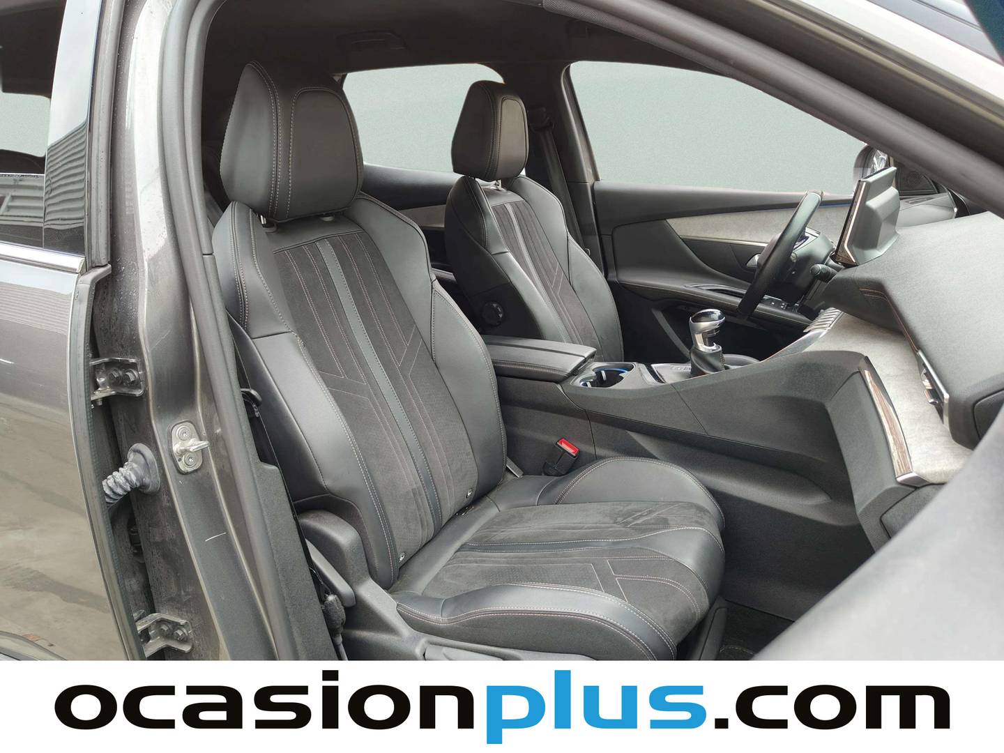 Foto Peugeot 3008 Peugeot 3008 PureTech 130 S&S GT (130 CV)