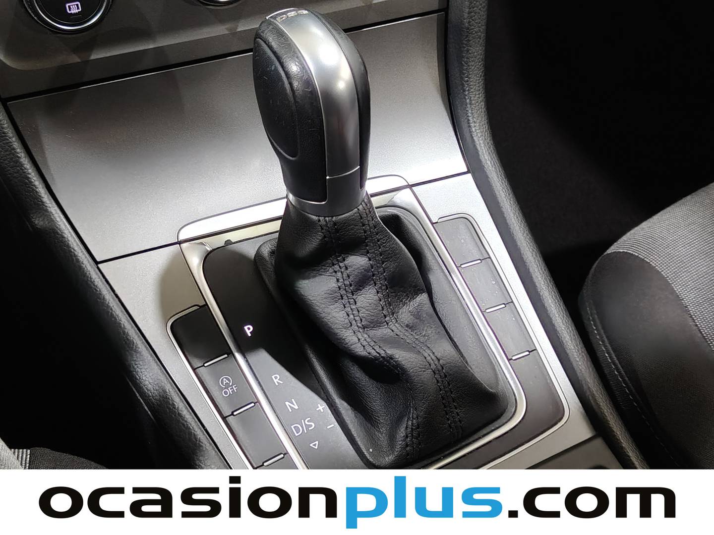 Foto Volkswagen Golf Volkswagen Golf Business 1.6 TDI BMT (110 CV) DSG