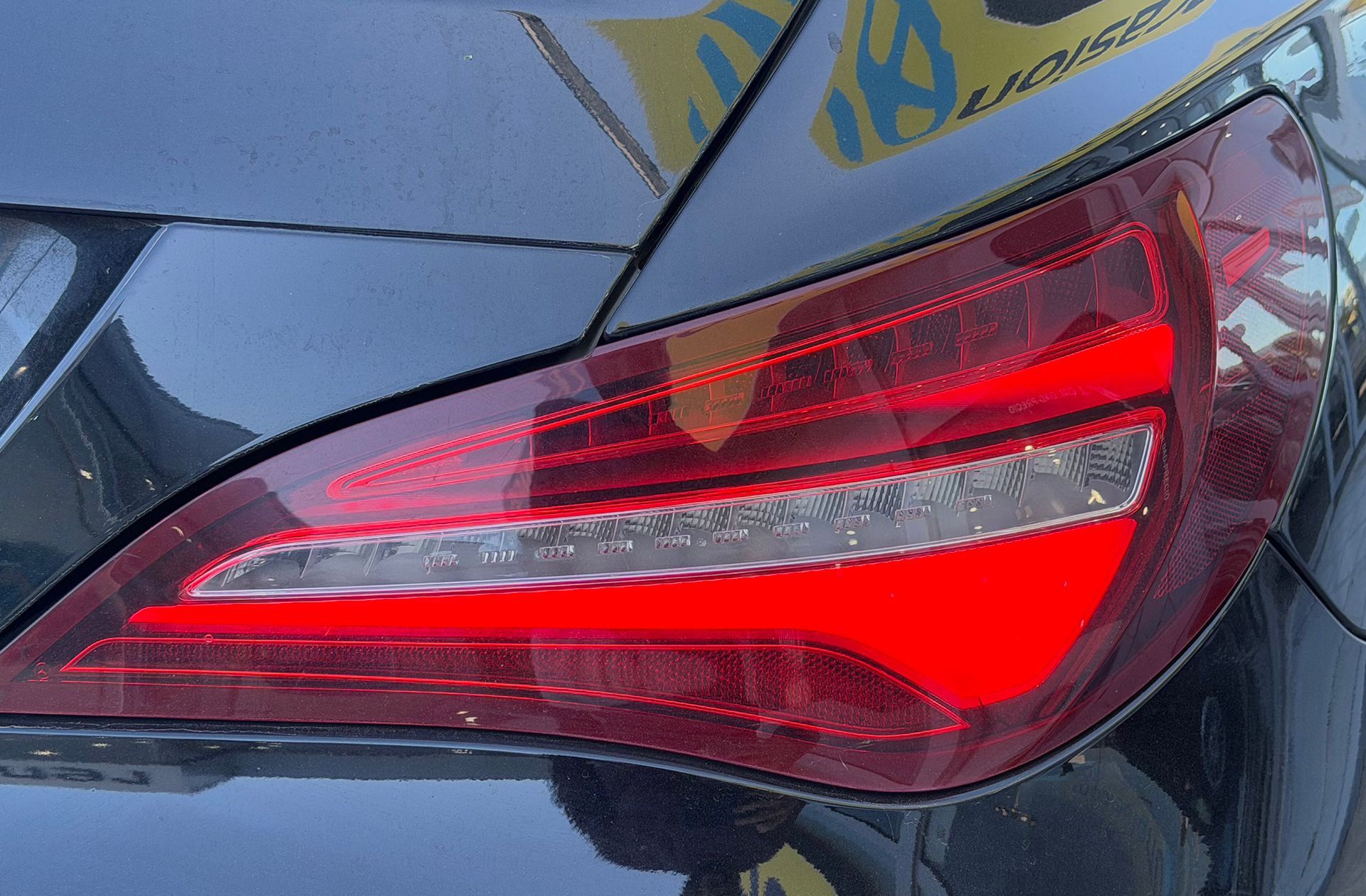 Mercedes-Benz CLA Shooting Brake 180 - foto 17