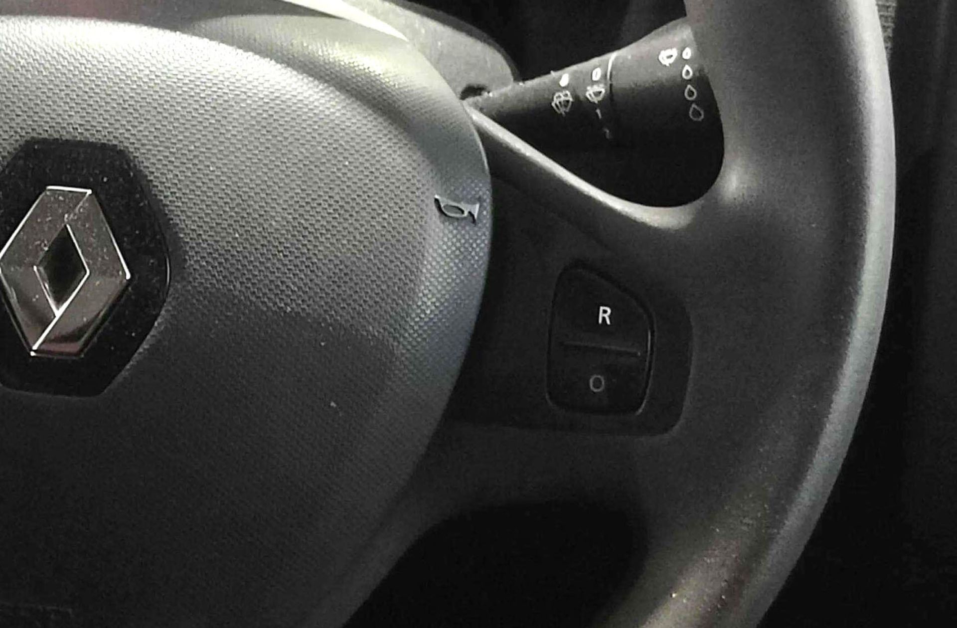 Renault Clio Sport Tourer 1.2 16V Authentique E6 - foto 23
