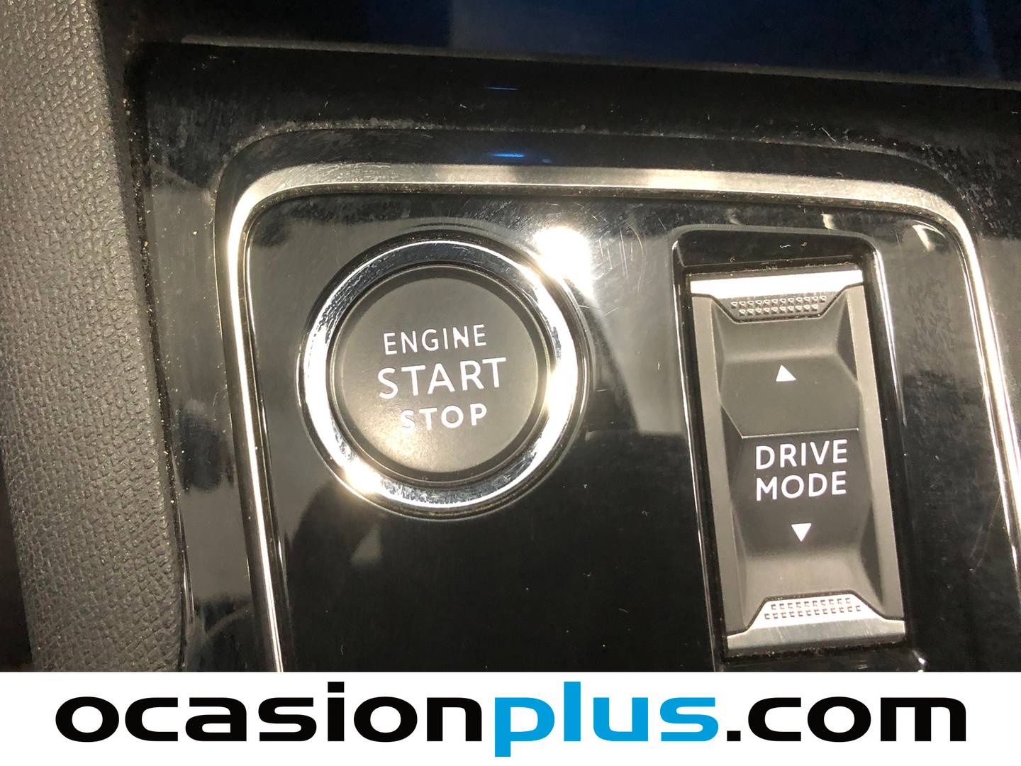 Foto Peugeot 3008 Peugeot 3008 PureTech 130 S&S GT EAT8 (130 CV)