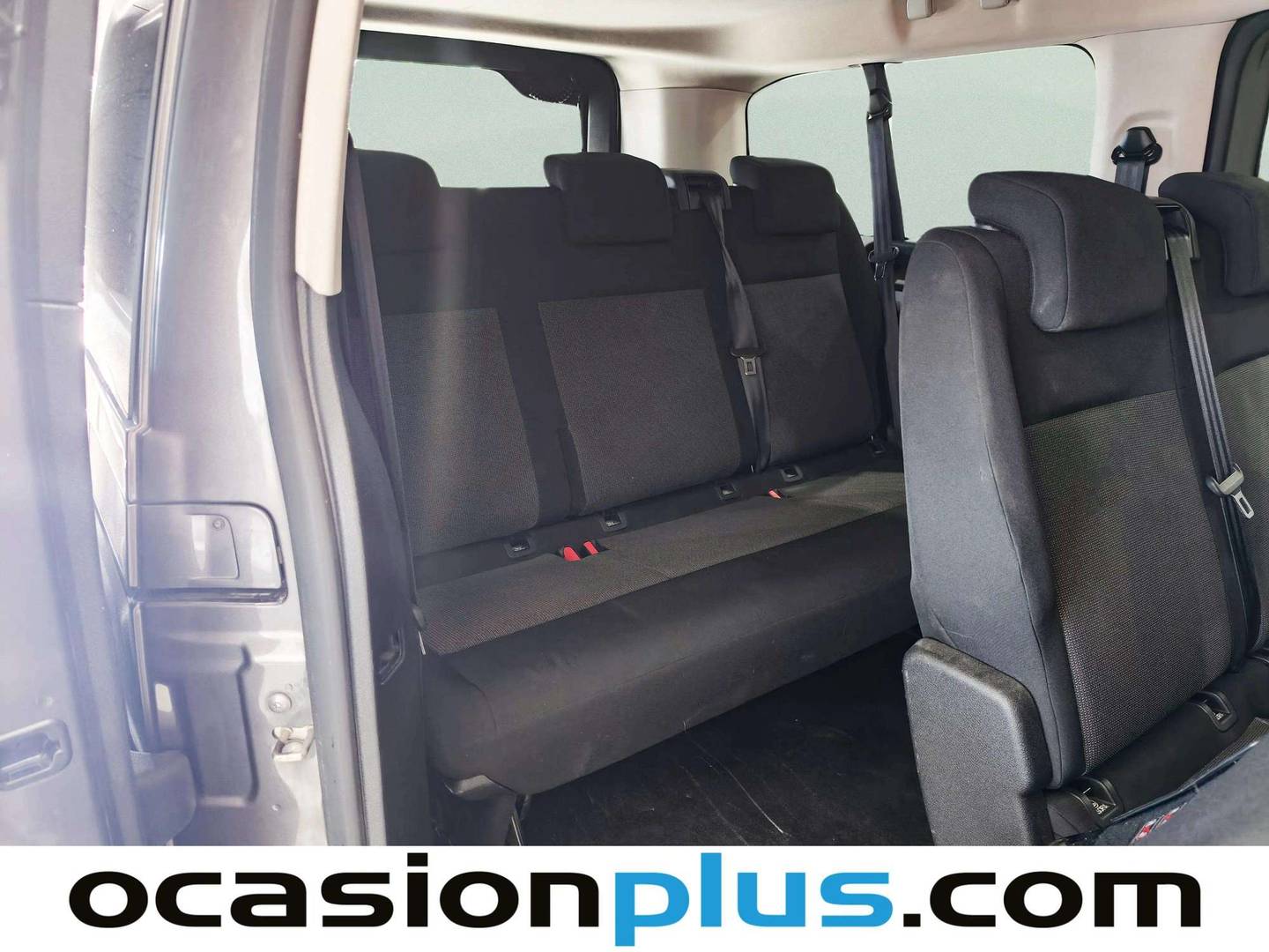 Extras y acabados del Citroën Spacetourer Citroën Spacetourer BlueHDi 150 Talla XL Business (150 CV) 9 Plazas