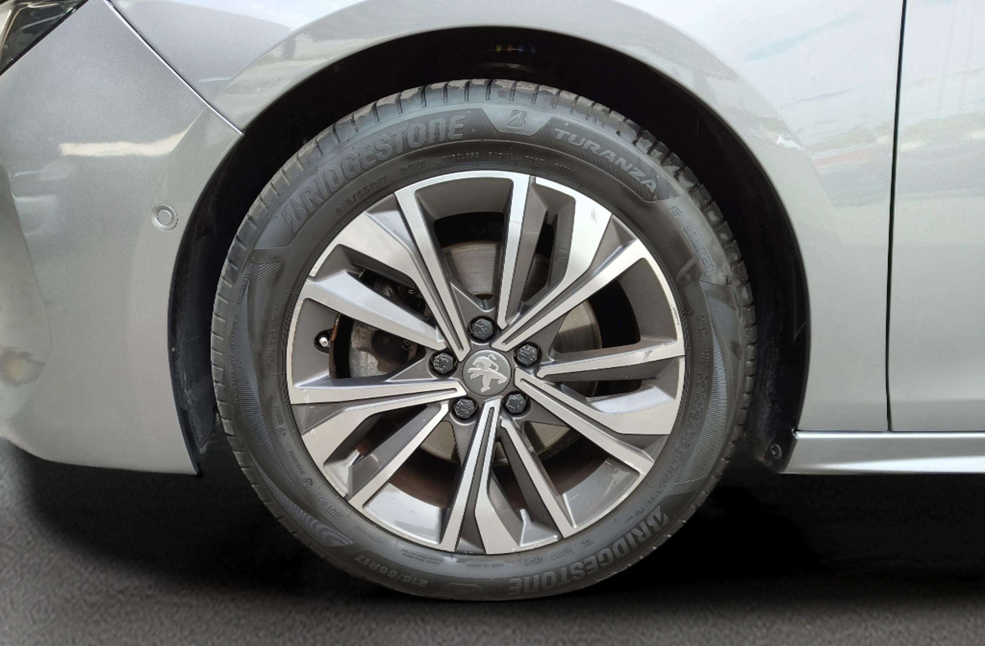 Peugeot 508 PureTech 130 Allure Pack EAT8 - foto 36
