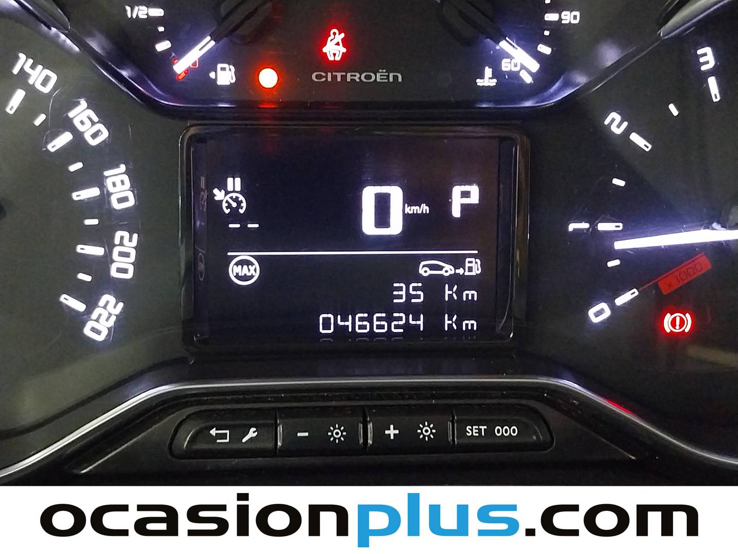 Foto Citroën C3 Aircross Citroen C3 Aircross PureTech 130 Shine Pack EAT6 (131 CV)