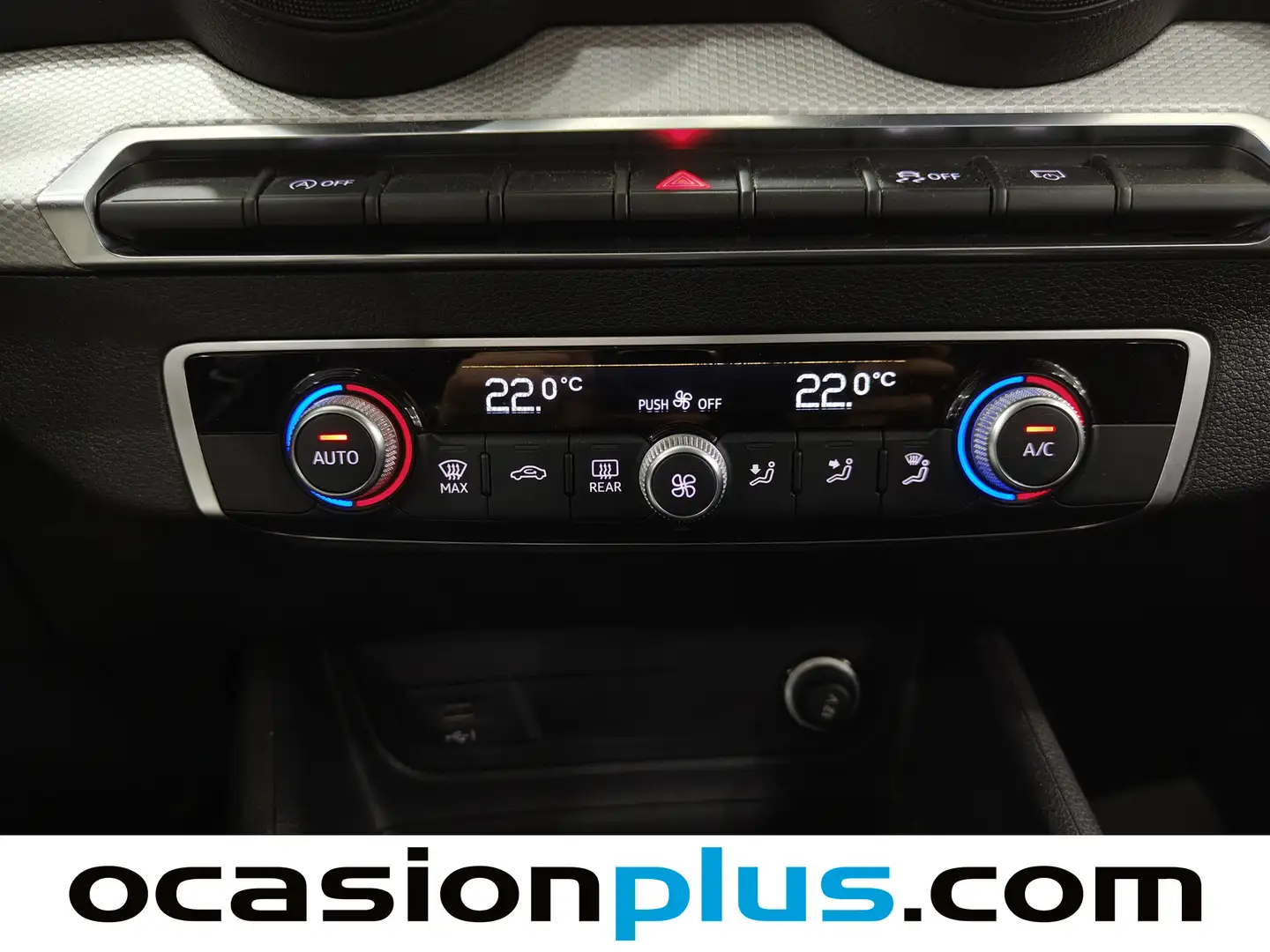 Foto Audi Q2 Audi Q2 Advanced 30 TDI (116 CV)