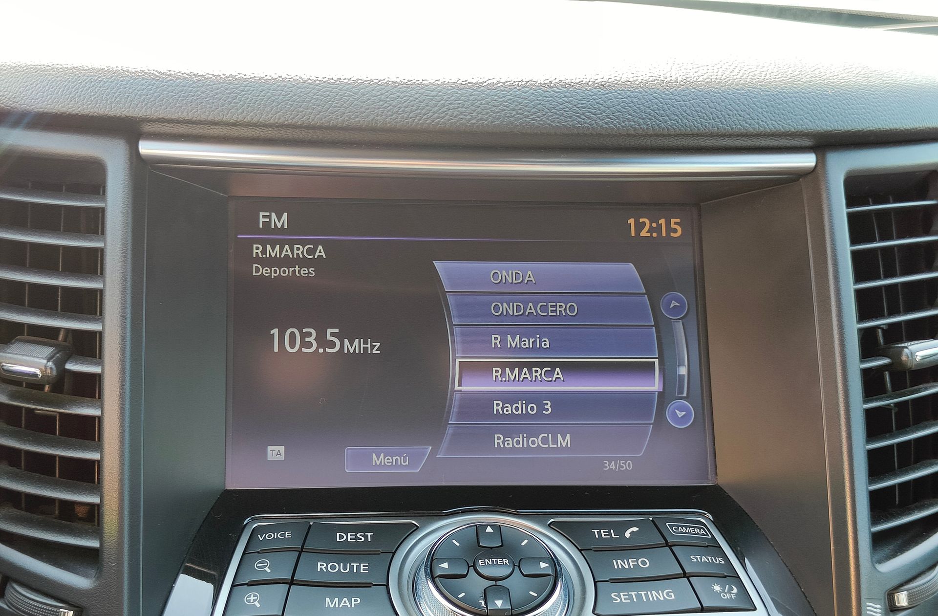 Infiniti QX70 3.0 D S Premium - foto 37
