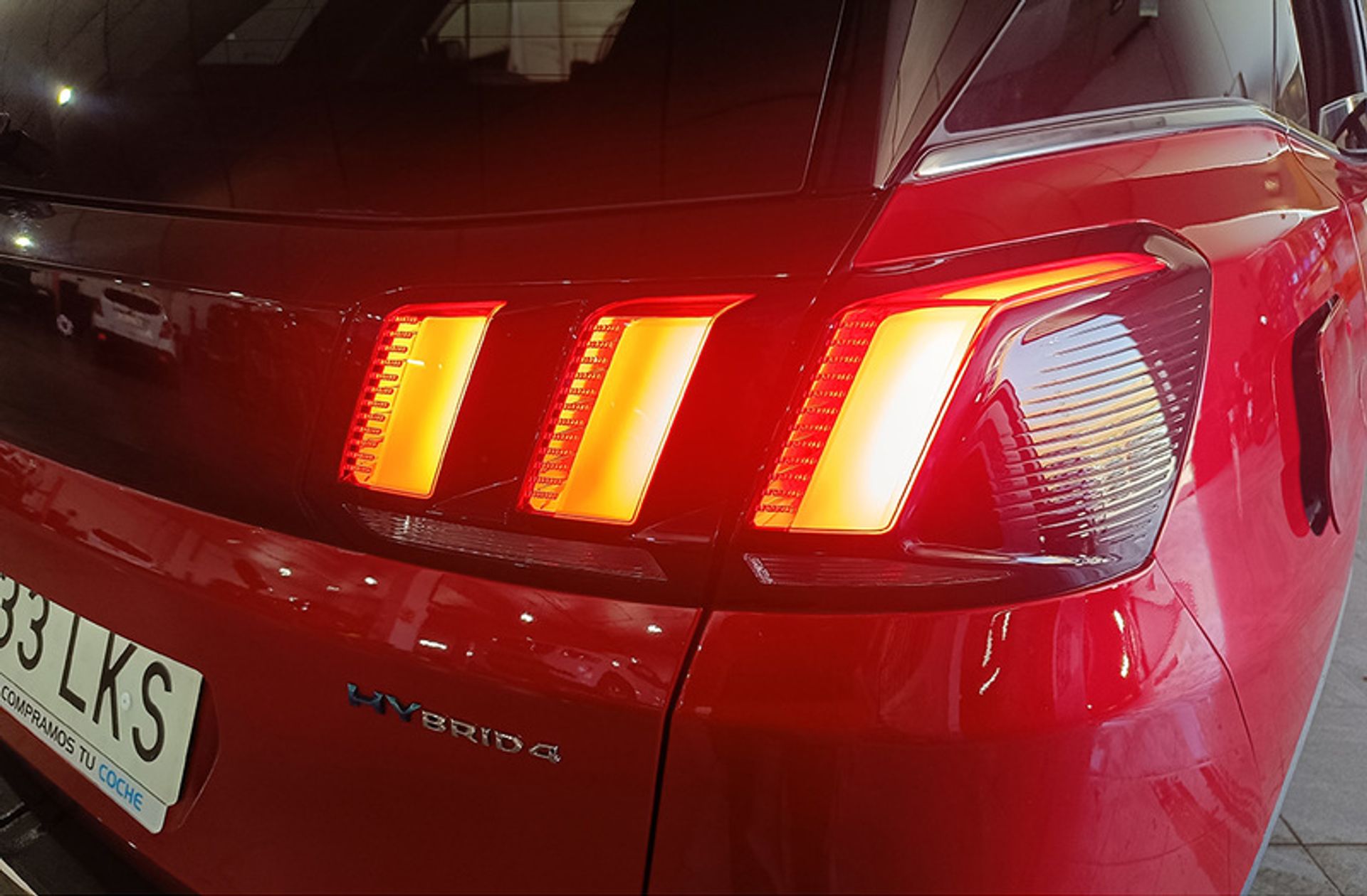 Peugeot 3008 300 GT e-EAT8 - foto 19