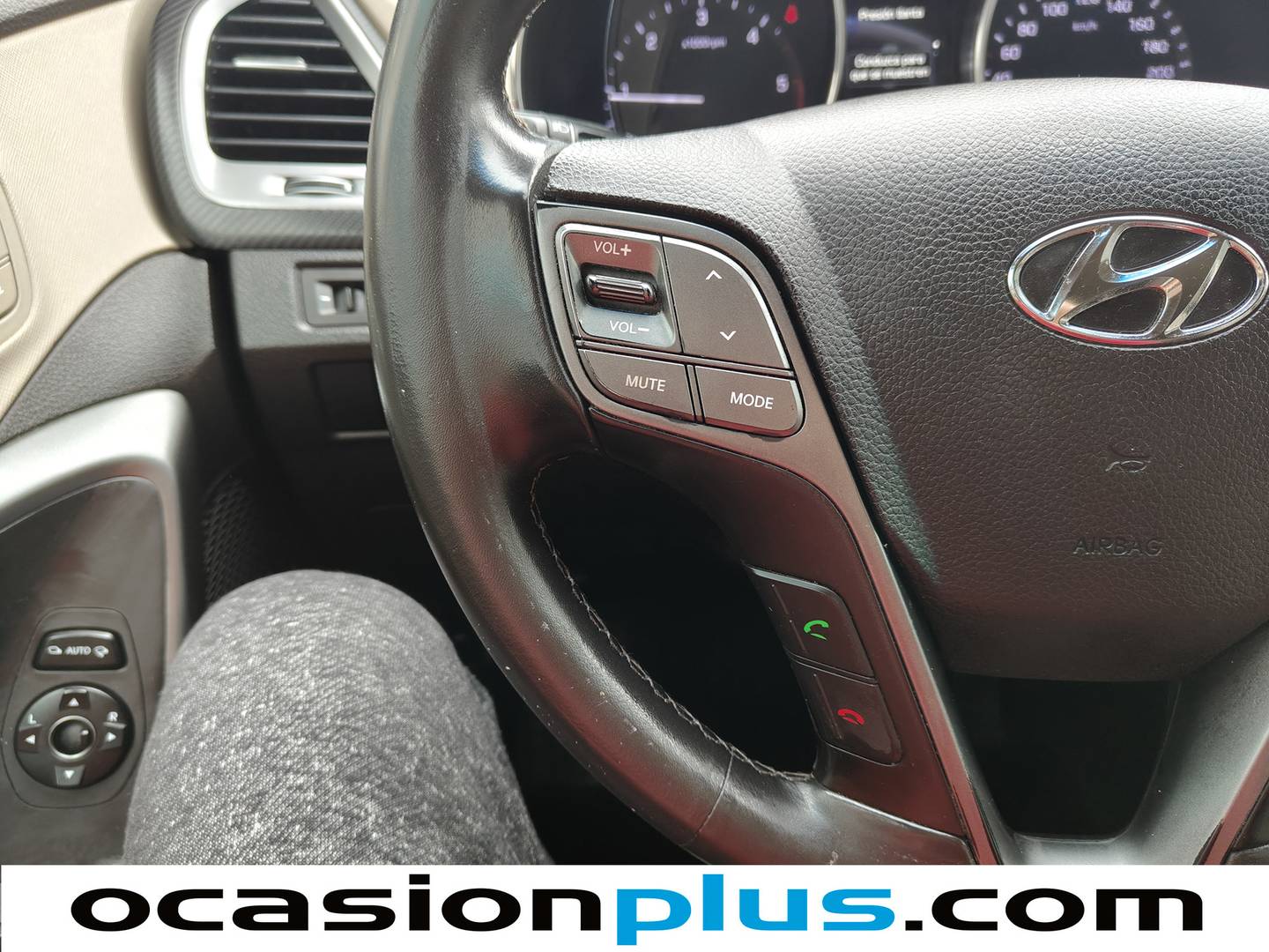 Foto Hyundai Santa Fe Hyundai Santa Fe 2.2 CRDI Style 4x4 Auto (200 CV) 7 Plazas