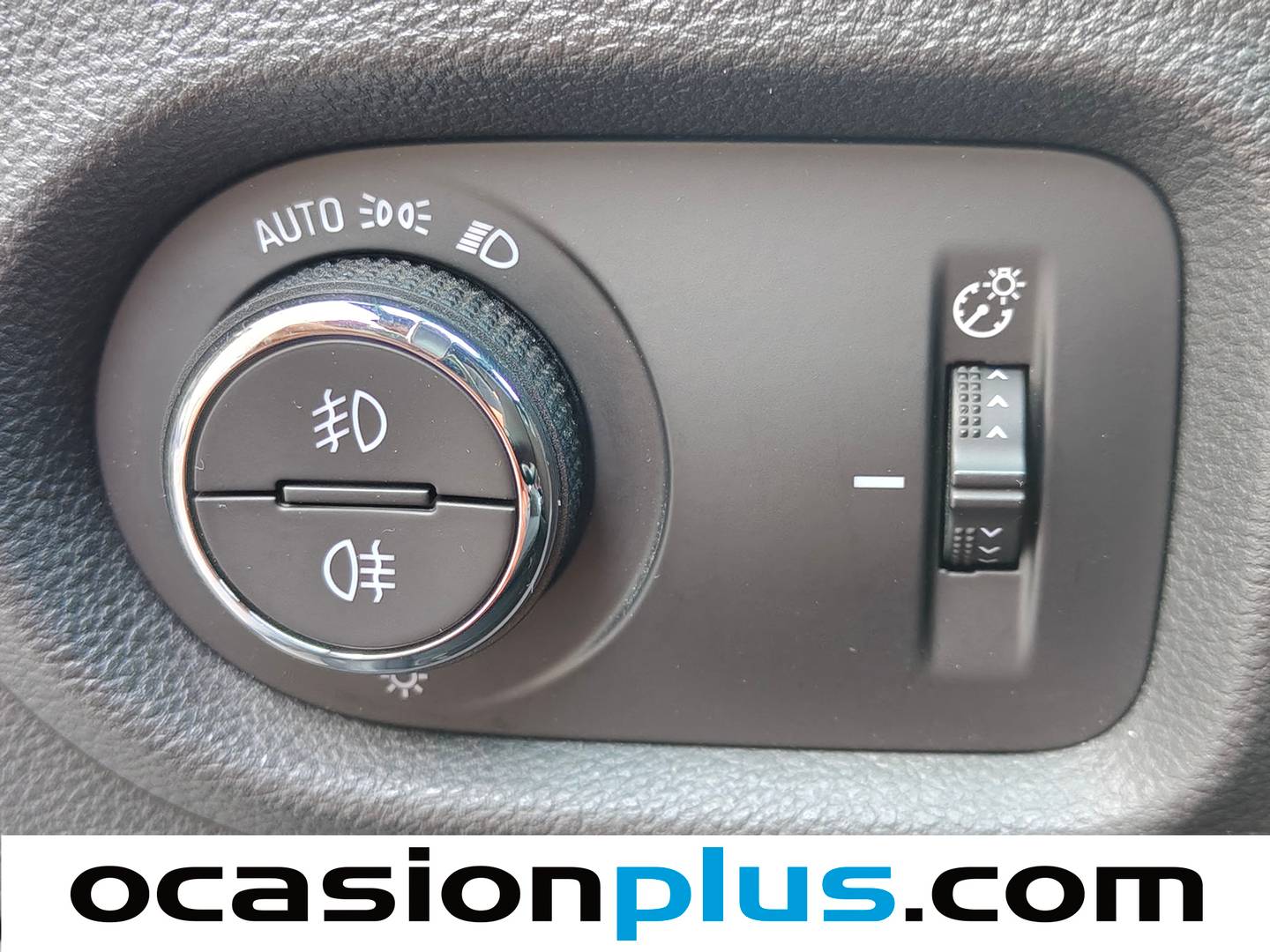 Accesorios del Opel Astra Opel Astra 1.6 CDTi Dynamic (110 CV)