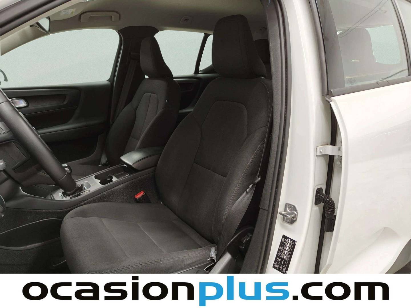 Foto asientos delanteros Volvo XC40 Volvo XC40 T2 Momentum Core (129 CV)