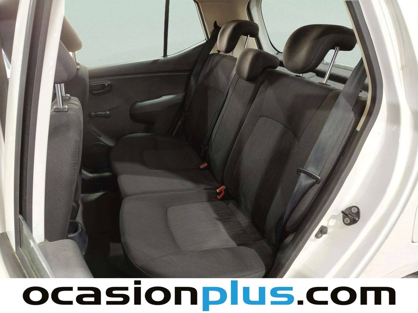 Foto asientos traseros Hyundai i10 Hyundai i10 1.2 Comfort (85 CV)
