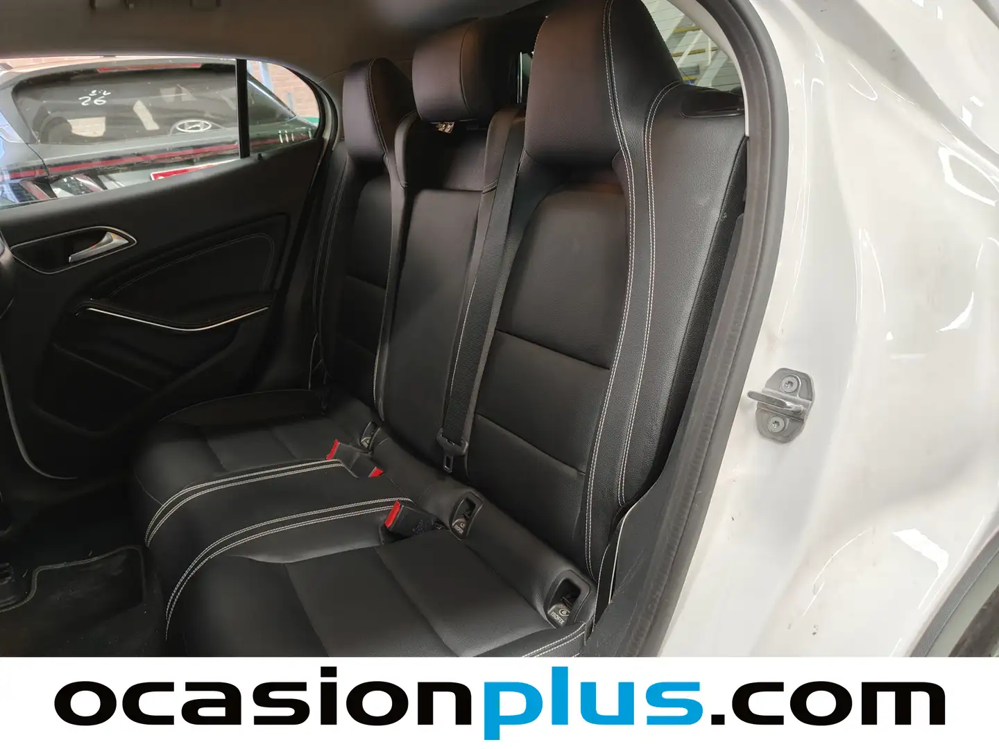 Foto Mercedes GLA Mercedes-Benz GLA 180 (122 CV) PACK AMG