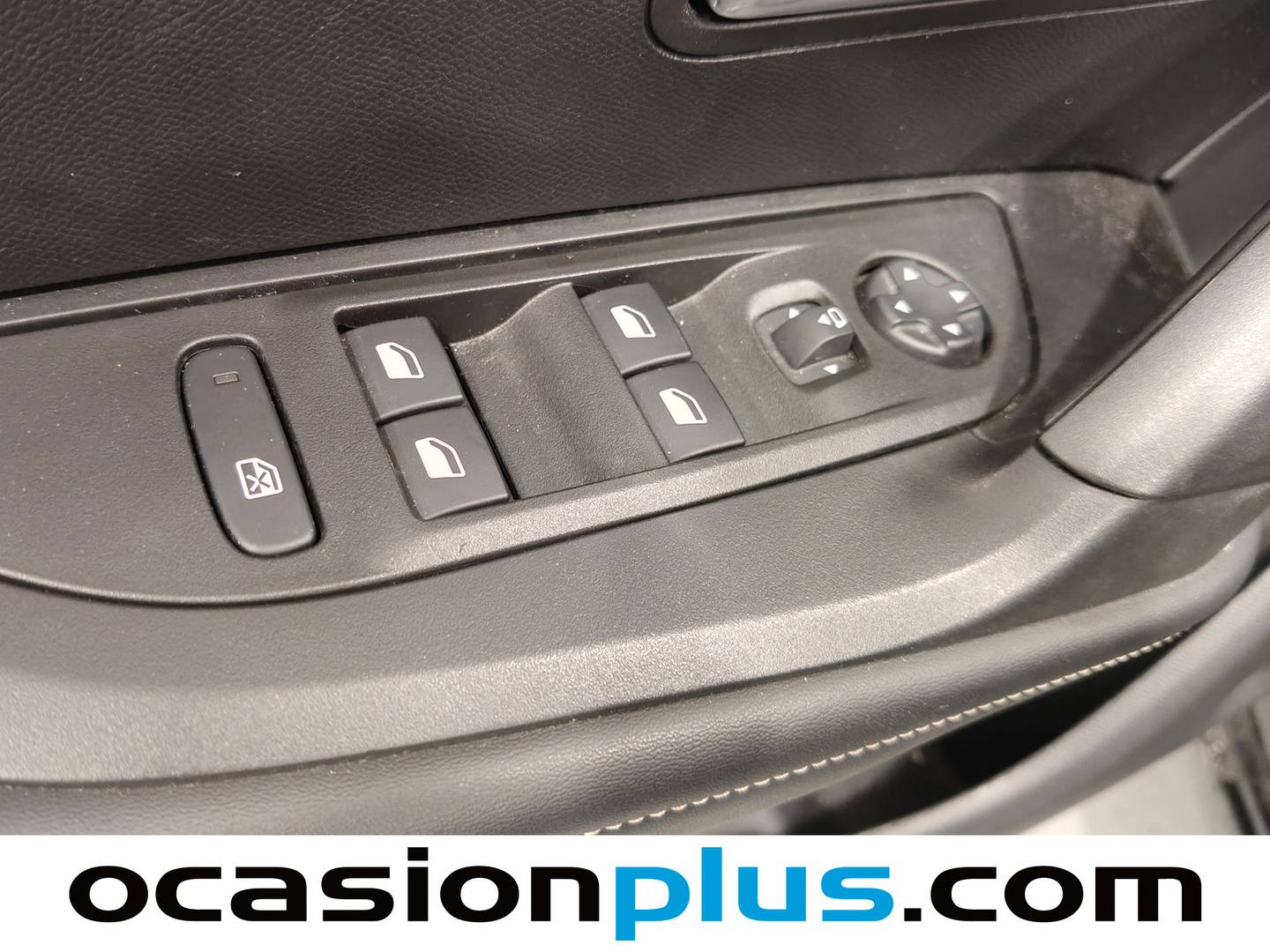 Peugeot 2008 Peugeot 2008 Allure Hybrid eDCS6 (145 CV) de segunda mano