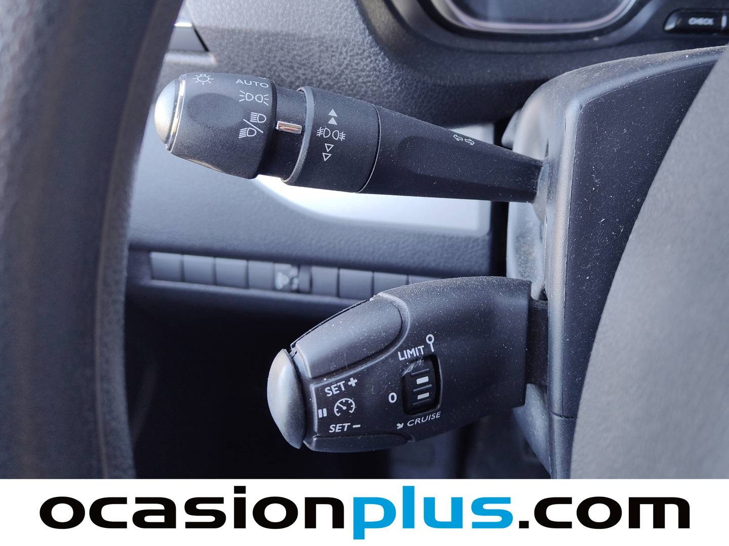 Acabados Peugeot Traveller Peugeot Traveller Business 1.5 BlueHDi (120) Long