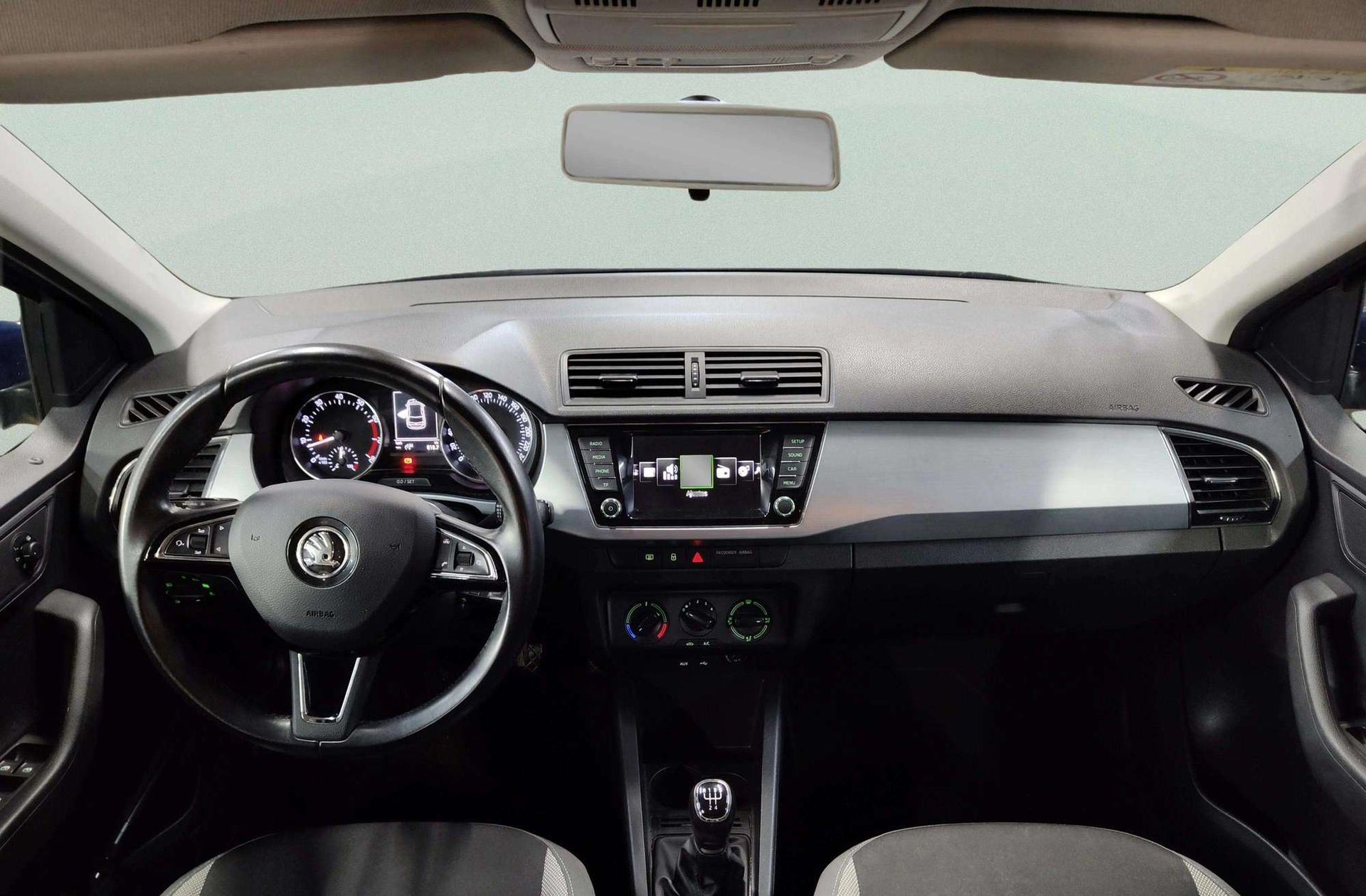 Škoda Fabia 1.2 TSI Like - foto 6
