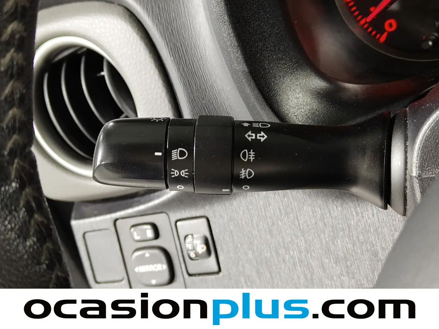 Foto Toyota Yaris Toyota Yaris 100 Active MultiDrive (99 CV)