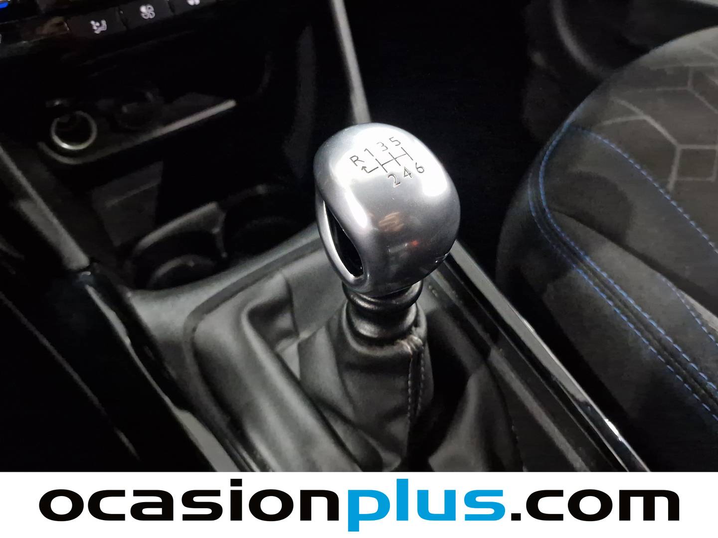 Peugeot 2008 Peugeot 2008 PureTech 110 S&S Signature (110 CV) de segunda mano