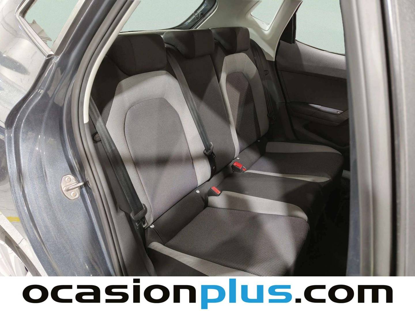 Foto Seat Ibiza SEAT Ibiza 1.0 MPI Style Plus (80 CV)