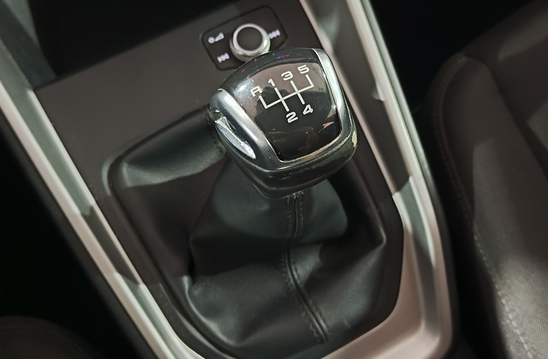 Audi A1 Sportback S line 25 TFSI - foto 5