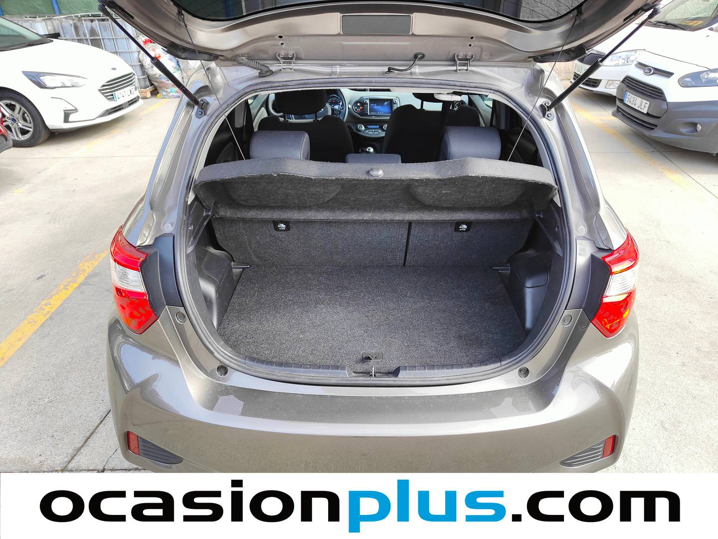 Fotos maletero Toyota Yaris Toyota Yaris 1.5 Active Tech (111 CV)