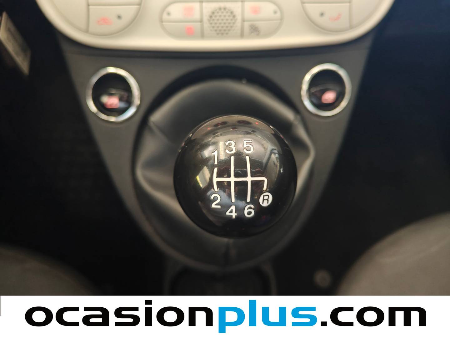 Fiat 500 Fiat 500 1.0 Hybrid Dolcevita (70 CV) de segunda mano