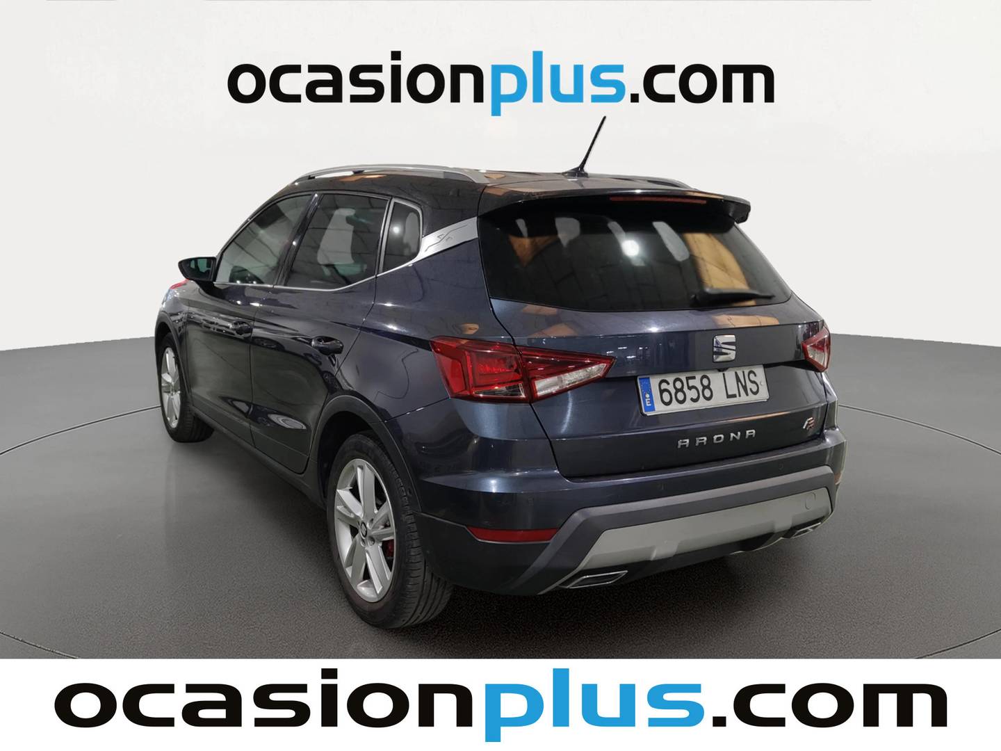 Foto trasera Seat Arona Seat Arona 1.0 TSI FR Go2 DSG (110 CV) derecha